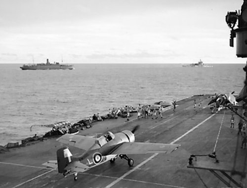 Flightdeck_of_HMS_Formidable
