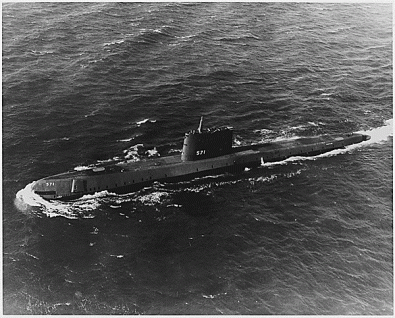 SS-571-Nautilus-trials
