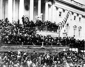 300px-Abraham_Lincoln_giving_his_second_Inaugural_Address_(4_March_1865)
