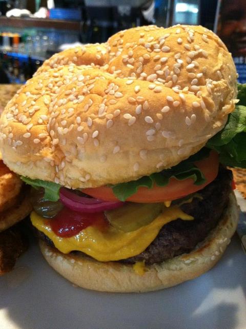 552990_10150978117182059_671902058_12031616_3934404_n