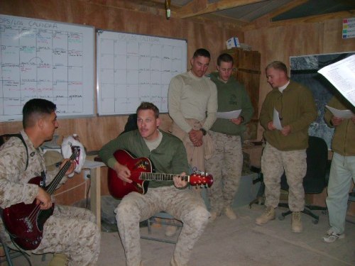 533506_10151366982452059_1397805608_n