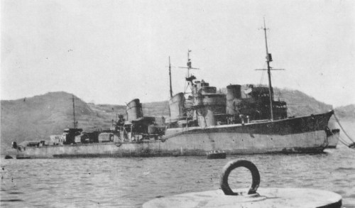 Japanese_destroyer_Ushio_1946