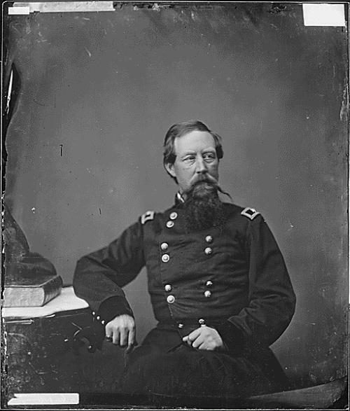 albion-howe-111-b-4713