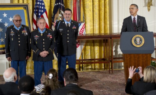 US-POLITICS-OBAMA-MEDAL OF HONOR