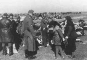 einsatzgruppe troops and victims