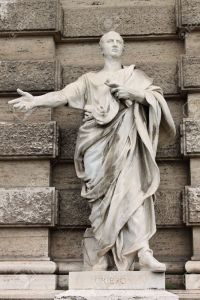 Statue-of-Cicero-Stock-Photo-rome